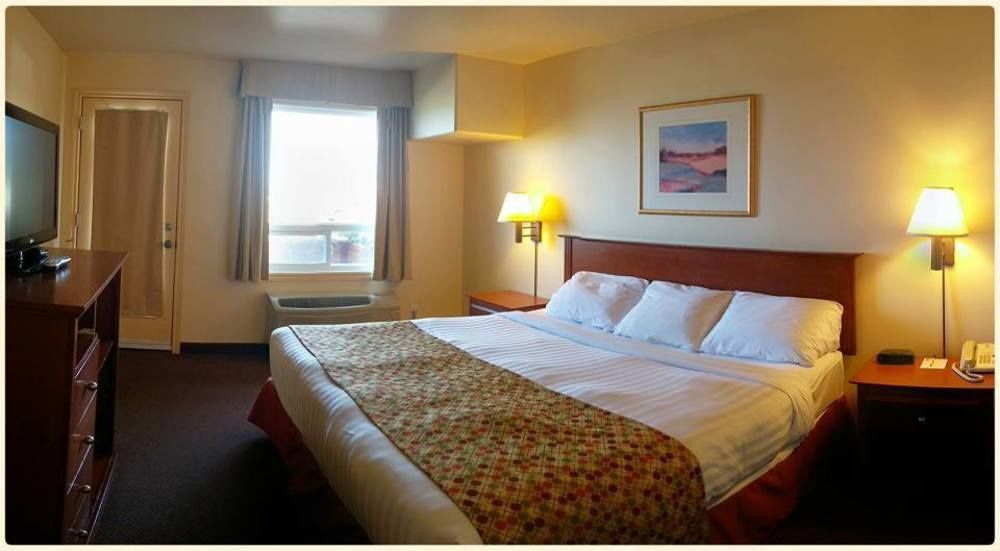 Super 8 By Wyndham Caraquet Hotel Exterior foto